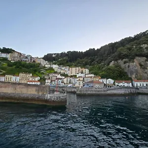 precioso-apartamento-en-el-puerto-de-elantxobe.basquecountryhotels.org/